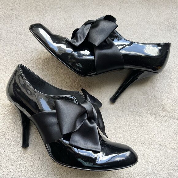 Stuart Weitzman Black Patent Leather Tuxedo Pumps Women 9 Satin Bow Stiletto - Picture 1 of 15
